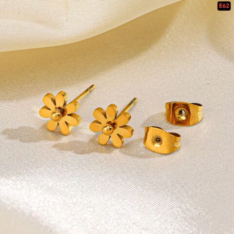 1 Flower simple Mini Earrings E62