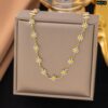 18K Gold Daisy Necklace