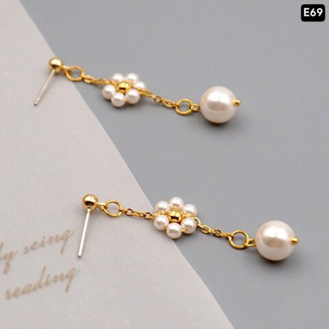White Flower 18K Gold Earring