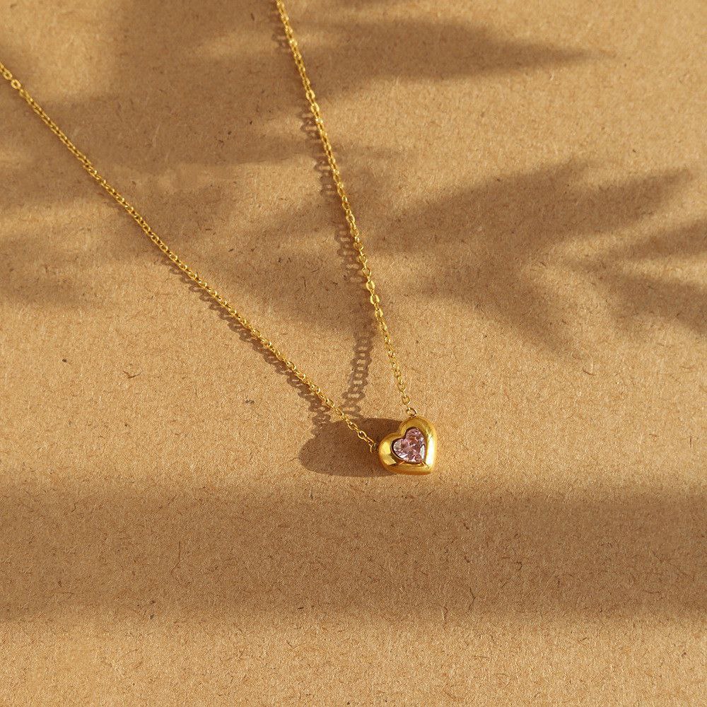 18K Gold Pendant Collar Necklace Sailing Peach Heart Pink Zircon Titanium Steel (3)