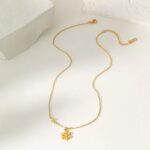 18K Gold Plated Snowflake Stainless Steel Chain (4)