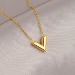 18K Gold Plated Stainless Steel V Pendant Necklace (2)