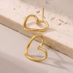 Gold Plated Anti Tarnish Stainless Steel Heart Themed Stud Earring (2)