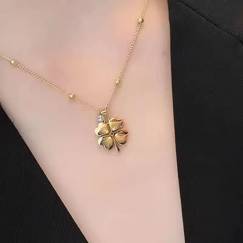 Lucky Clover Pendant Necklace Stainless Steel Gold colour Necklace (4)