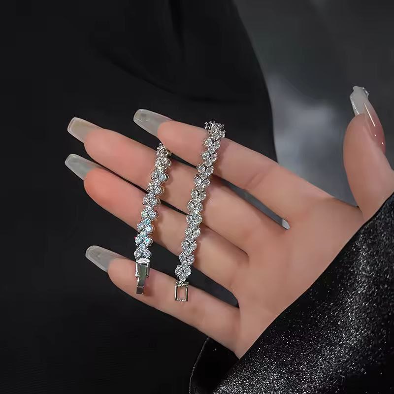 New Shiny Full Rhinestone Silver Color Bracelet for Women (5)