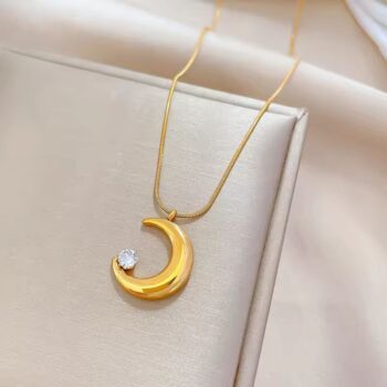 Stainless Steel Gold Plated Korean Romantic Moon Pendant Neckalce