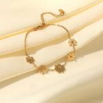 Stainless Steell Golden Daisy Bracelet For Women (1)