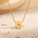 Stainless steel Small Daisy Necklace Women’s Gold-plated Ins Style Simple Clavicle Chain (3)