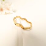 Twisted Curly Screw Silver Stainless Steel Bracelet For Women (2)