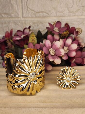 Cuff Bengal Metal Bracelet With Ring