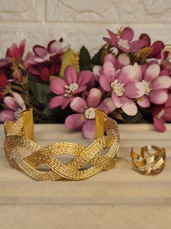 Cuff Bengal Metal Bracelet With Ring 2
